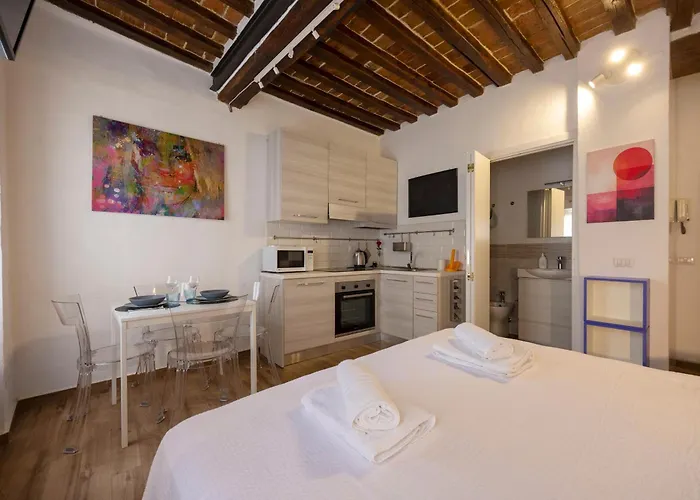 I Canti Di Siena, A Pochi Minuti Dal Campo